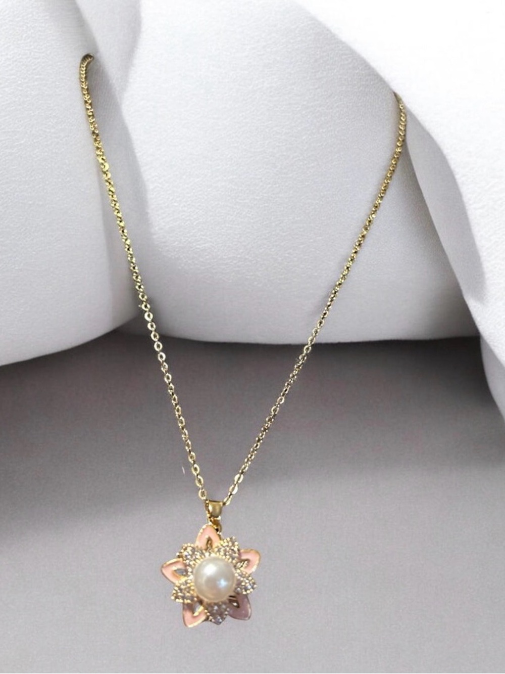 Gold-Tone Stainless Steel Flower Pearl Pendant Necklace - Women Jewelry